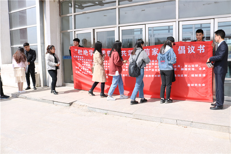 1556072401838027103.jpg 新闻3(2).jpg